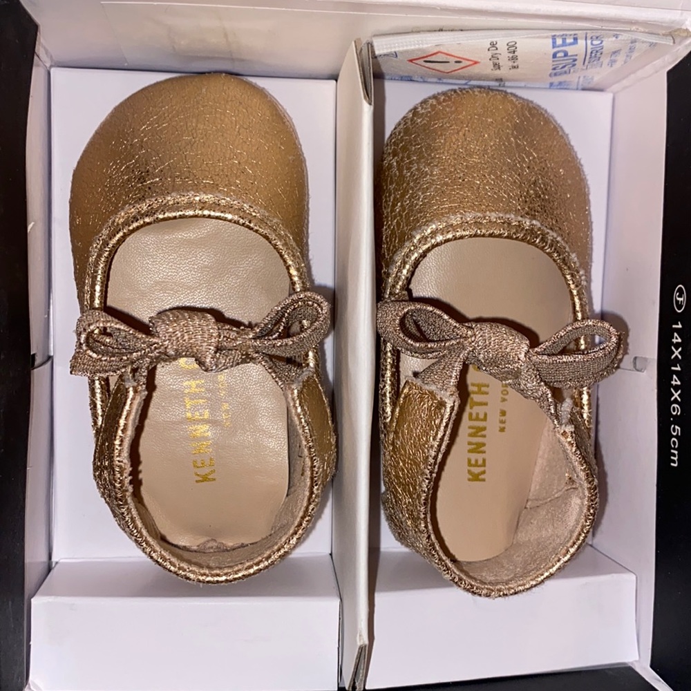 Kenneth Cole Baby shoes